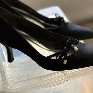 Elegant Black Stuart Weitzman Women's Heels